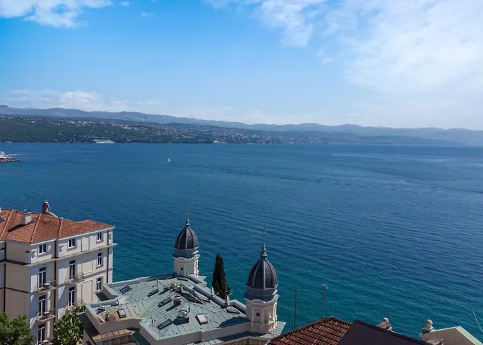 Penthouse At Mascagni Appartamento Abbazia