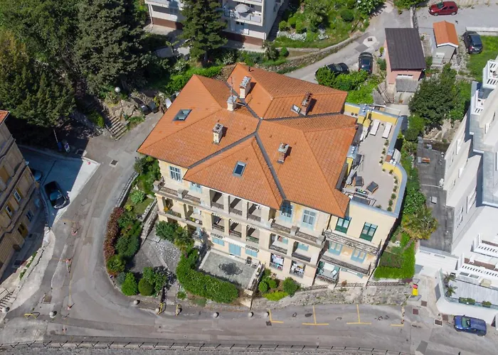 Апартаменты Penthouse At Mascagni